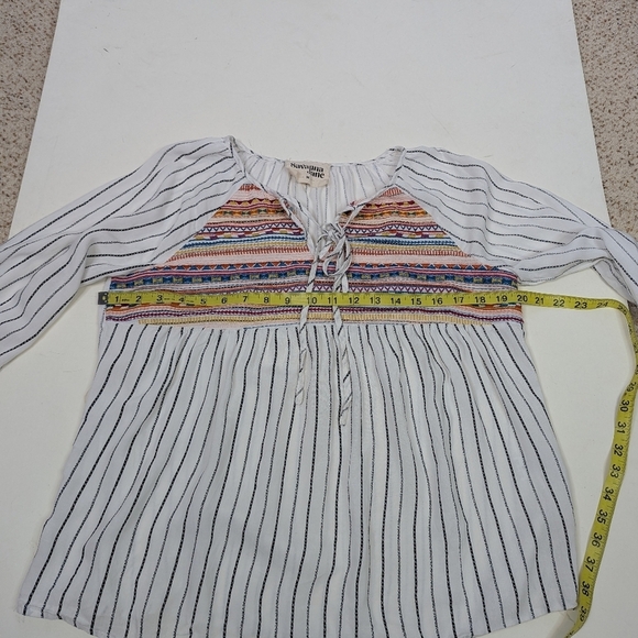 Savanna Jane Embroidered 3/4 Sleeve Popover Swing Blouse - Picture 5 of 7